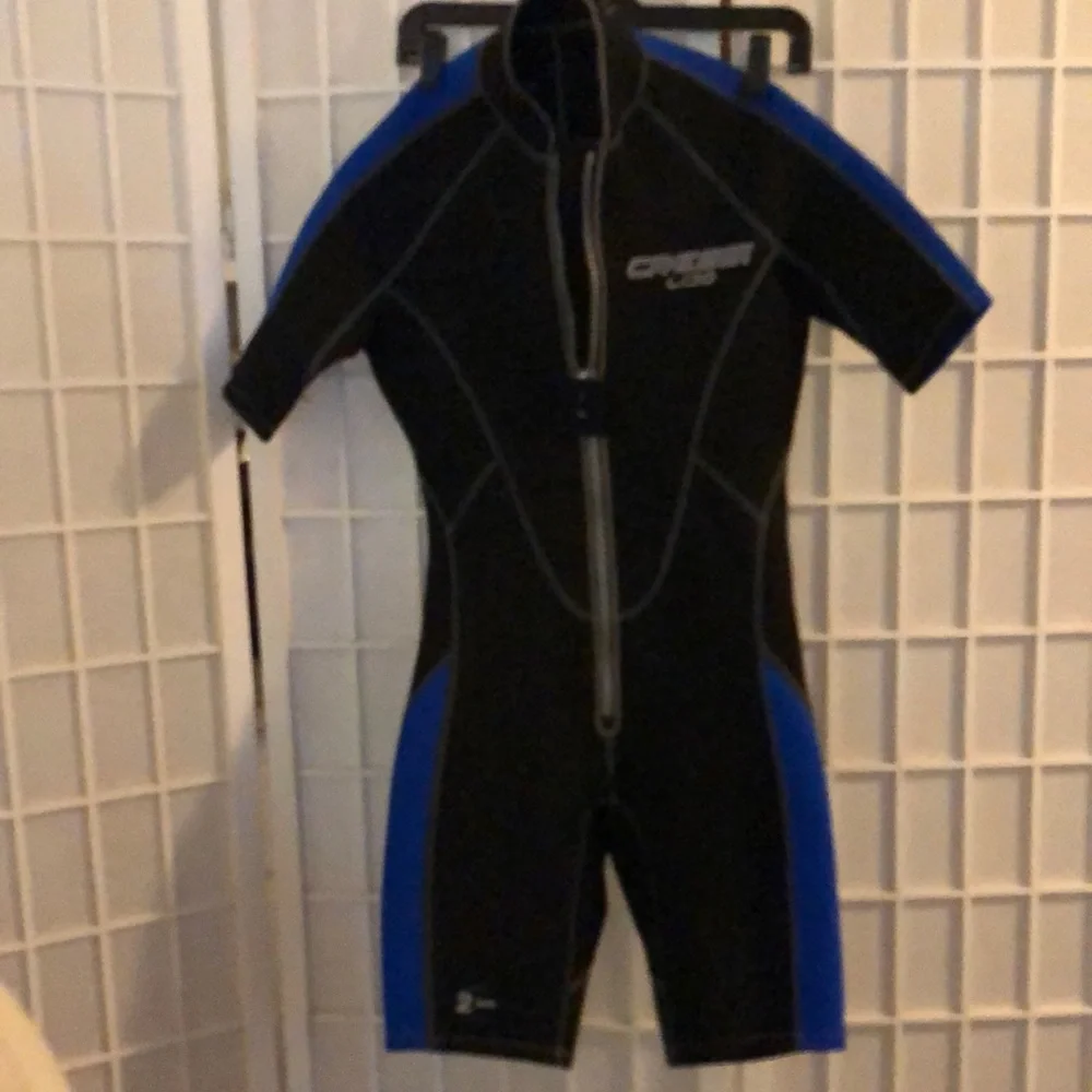 Cressida Lido Short Wet Suit Sz S